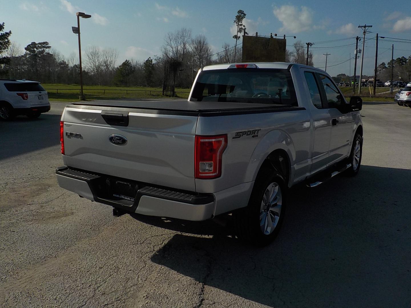 2016 Silver /Gray Ford F-150 (1FTEX1EP8GK) with an Ecoboost engine, Automatic transmission, located at 1617 W Church Street, Livingston, TX, 77351, (936) 327-3600, 30.710995, -94.951157 - ONE OWNER!! 4X4! Clean truck! - Photo#6